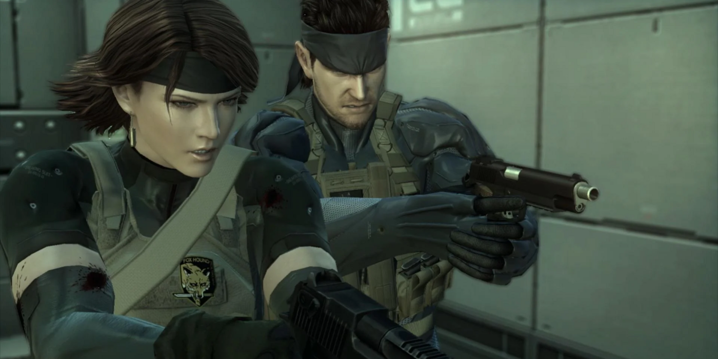 Meryl and Snake point guns in Metal Gear Solid 4