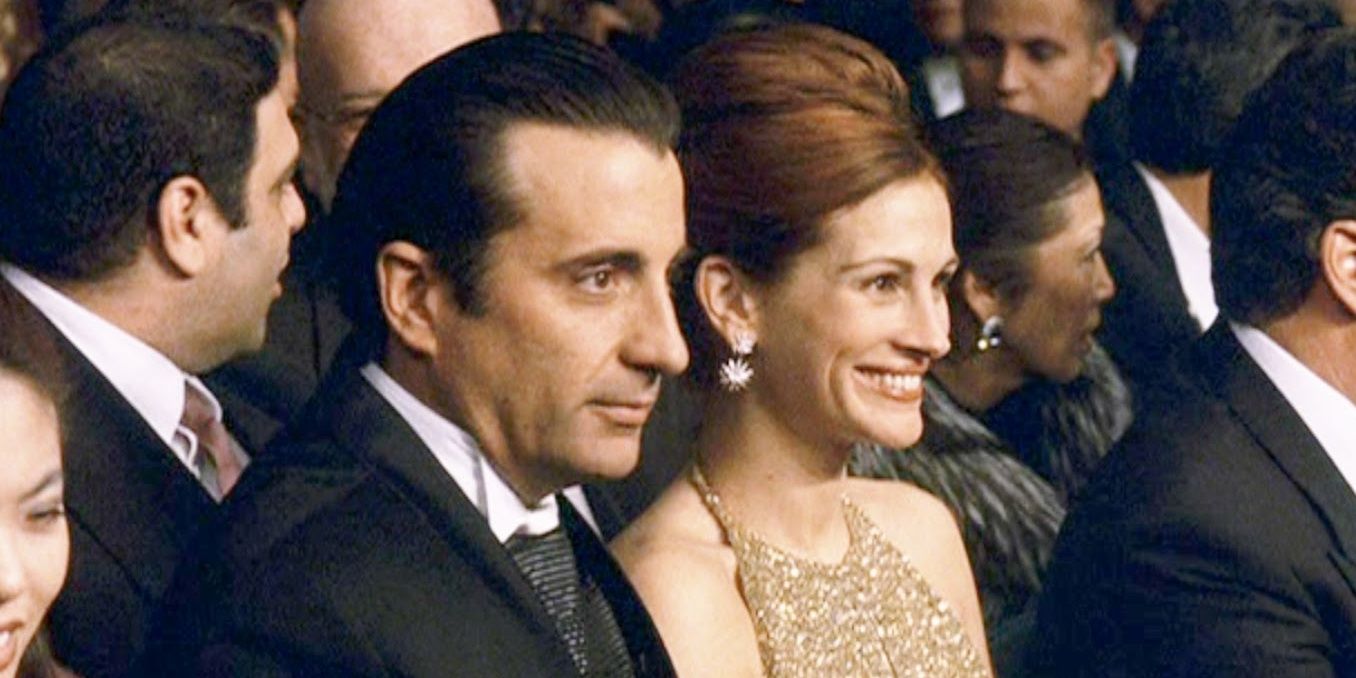 Tess and Terry in audience in Ocean's Eleven
