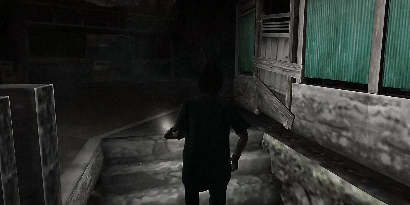 A player wanders through a dark environment in Siren