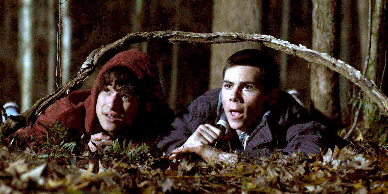 Scott and Stiles hide in the woods in the Teen Wolf pilot.