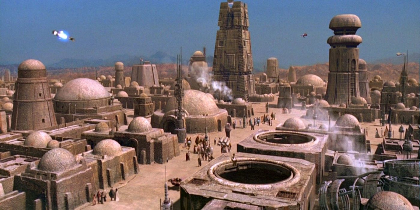 An image of Mos Eisley in Star Wars