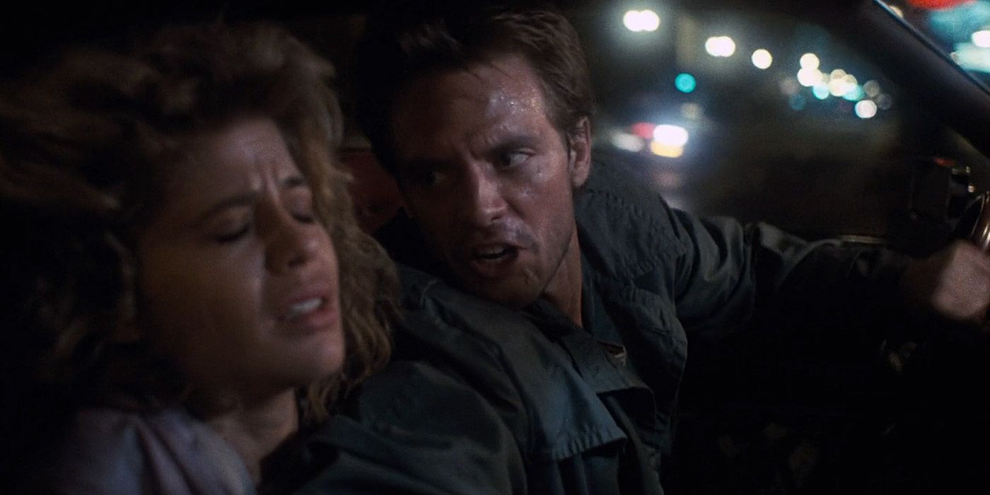 Kyle Reese orders Sarah Connor to listen to him in The Terminator