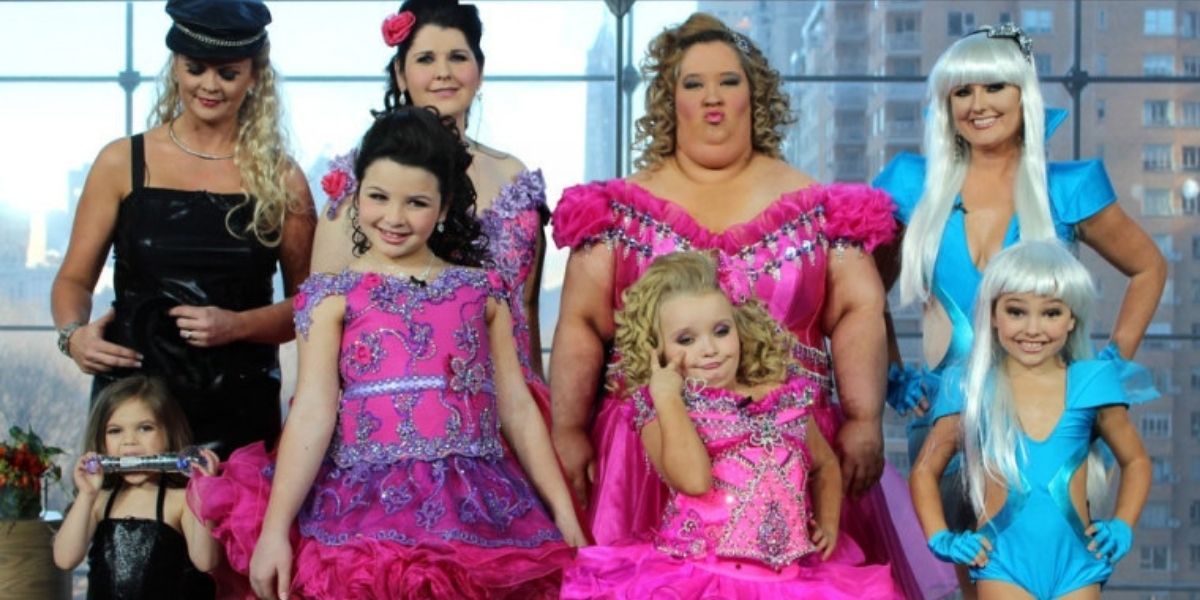 The moms and stars of Toddlers and Tiaras dressed for a pageant including Honey Boo Boo