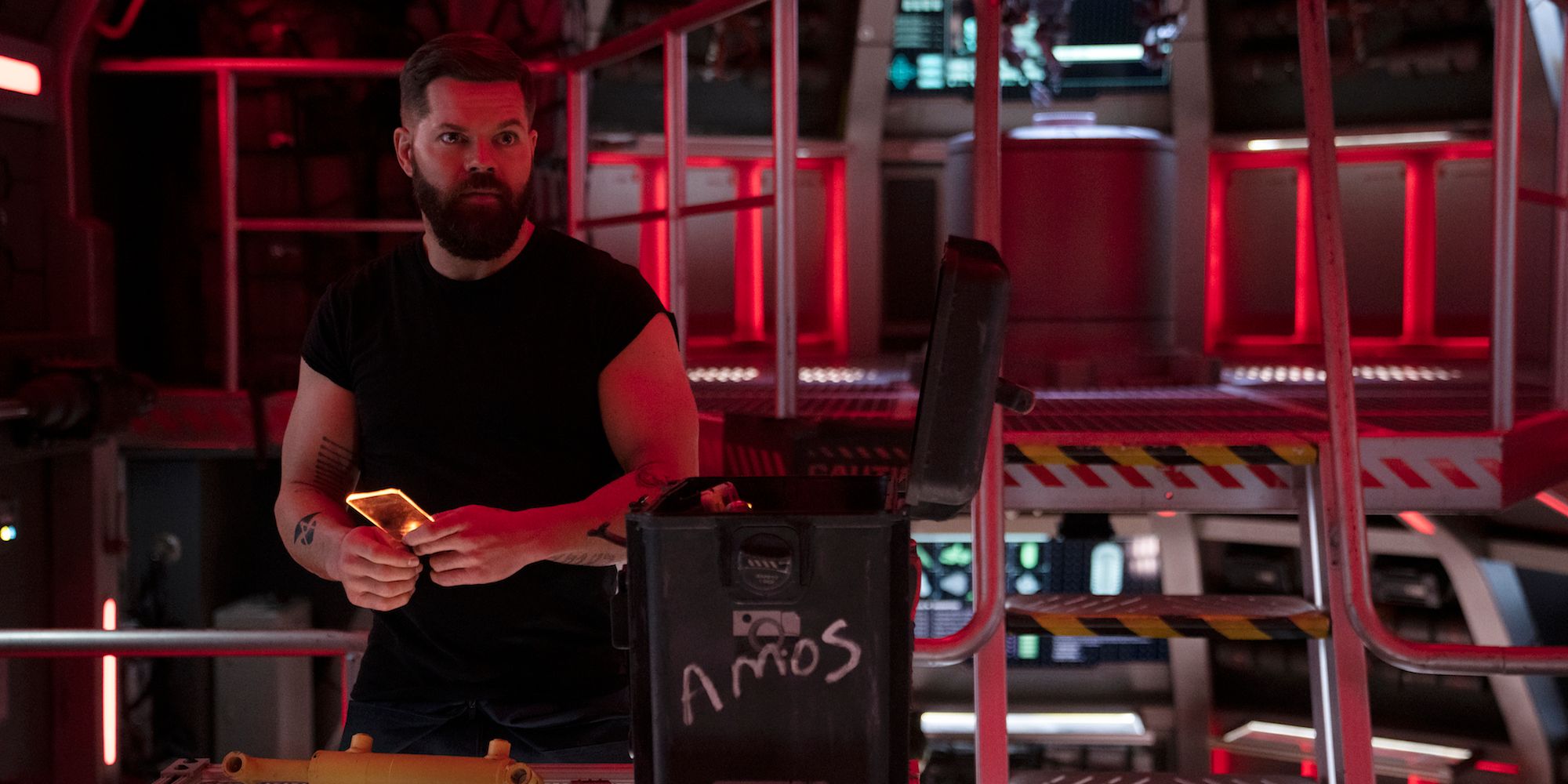 Wes Chatham as Amos Burton in The Expanse Season 6