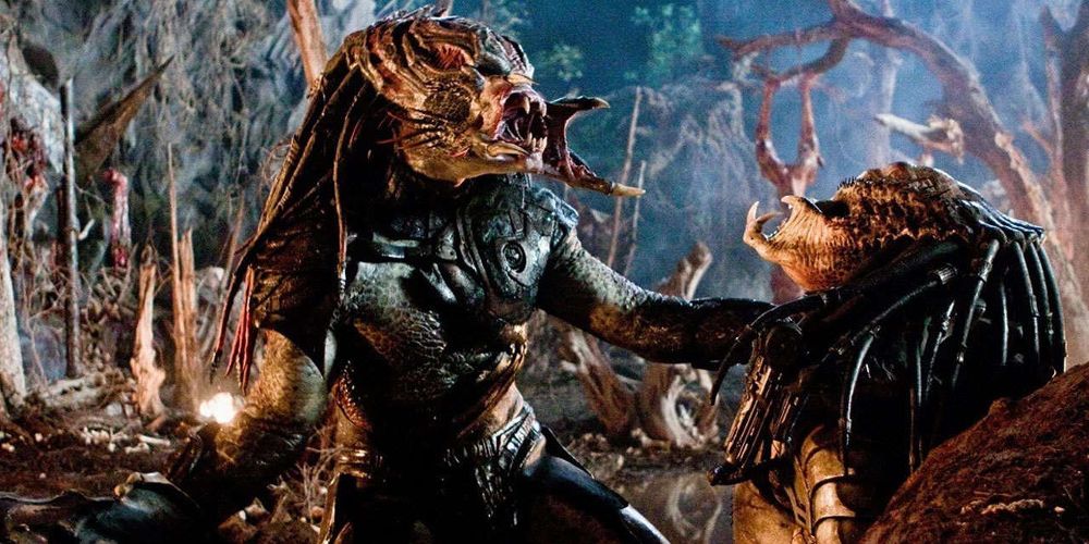 Berserker attacks Predator in Predators