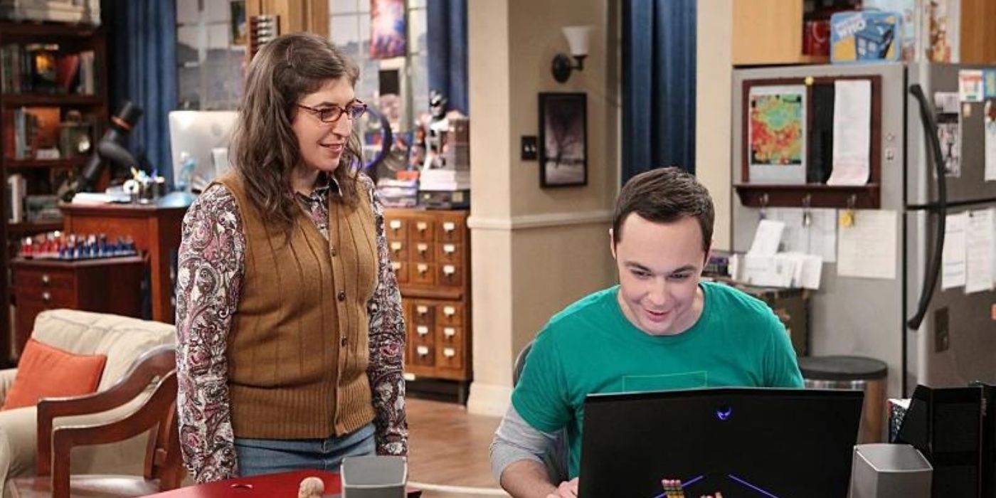 Amy watches Sheldon on his new laptop on TBBT