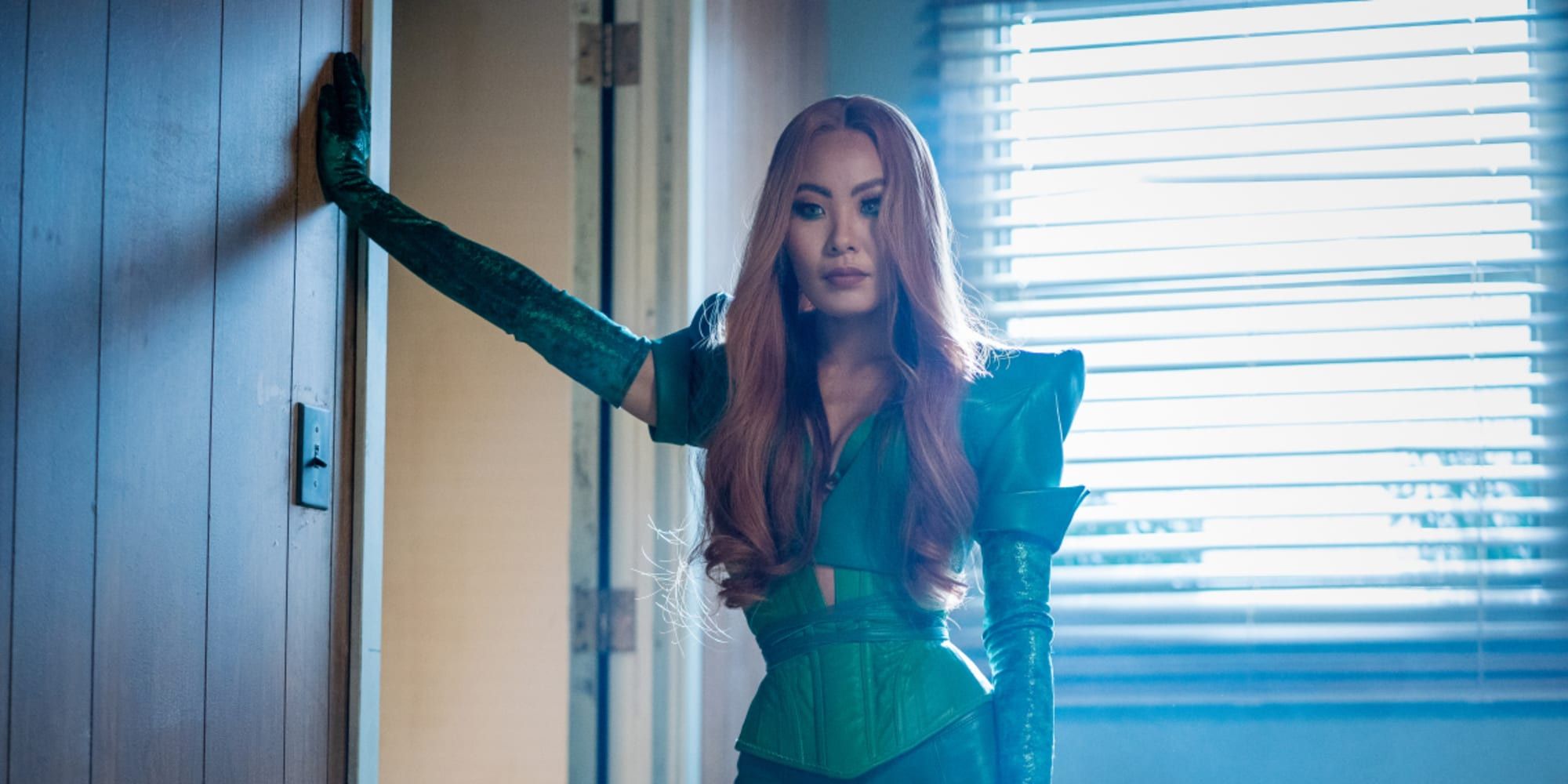 Batwoman Nicole Kang as Mary Hamilton Possessed By Poison Ivy