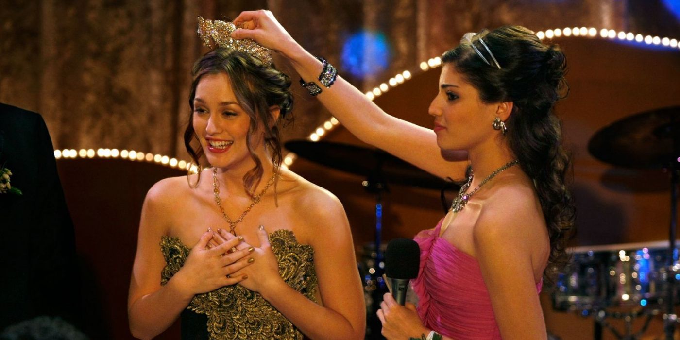 Blair gets crowned Prom Queen in Gossip Girl