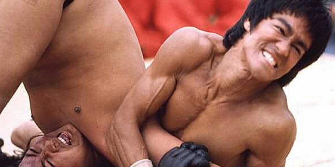 Bruce Lee Grappling Bolo Yeung Move Enter the Dragon