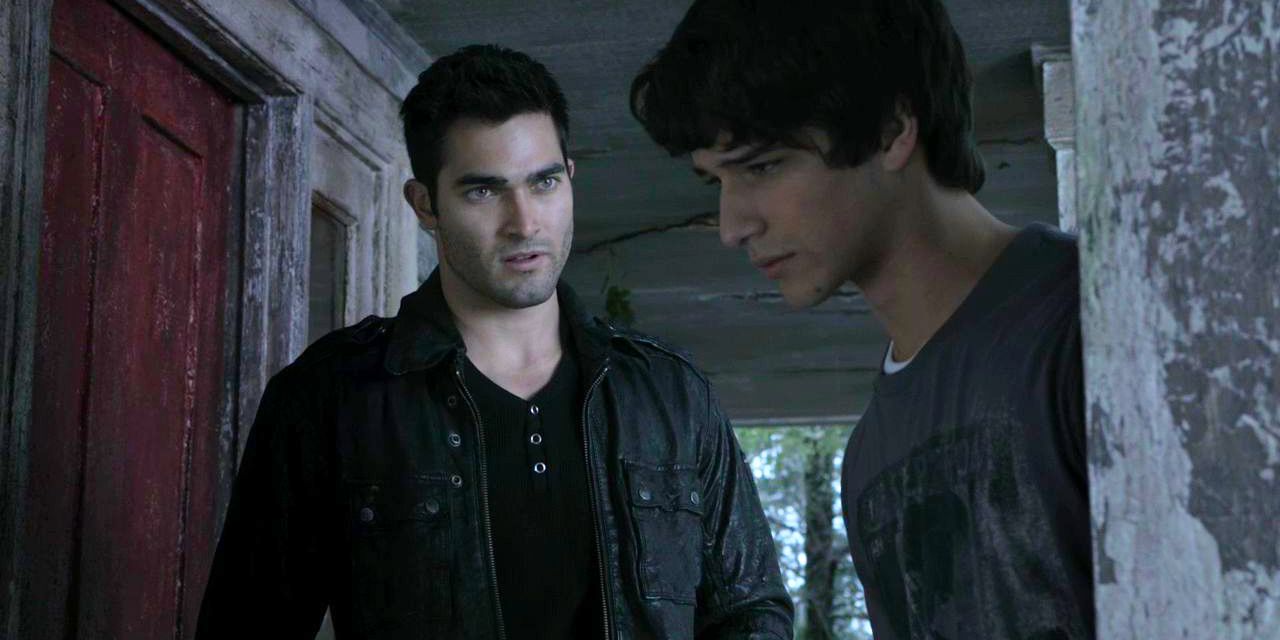 Derek talking to Scott in Teen Wolf.