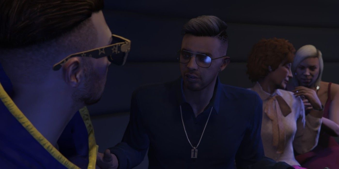 Miguel Madrazo Talking to Protagonist in GTA Online