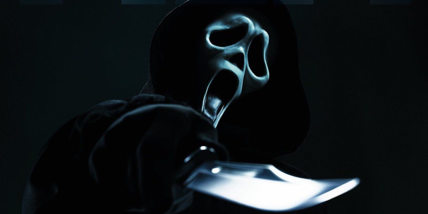Ghostface Eyes Their Next Victim In New Scream 2022 Photos