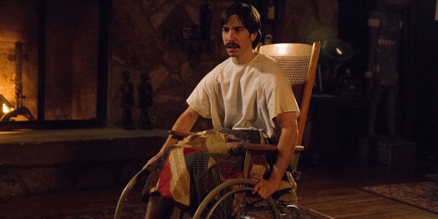 Justin Long in a wheelchair in Tusk.