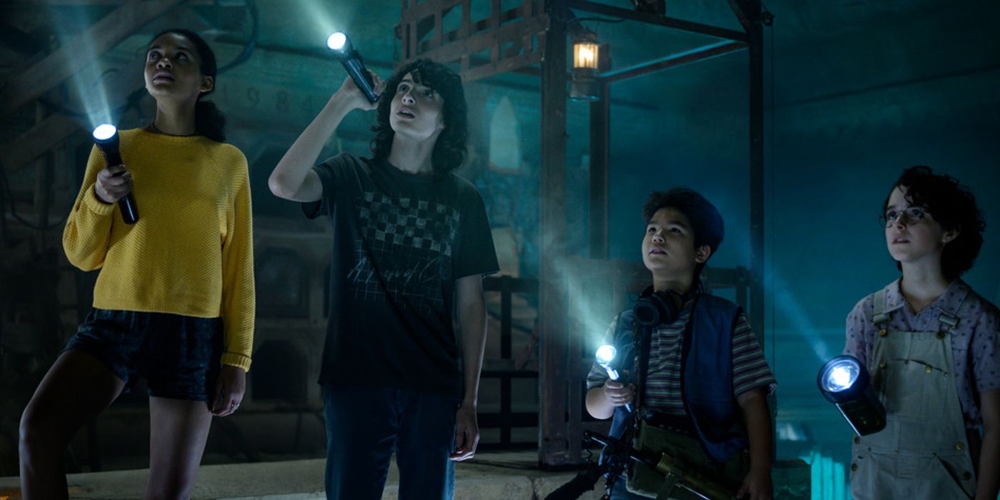 Lucky (Celeste O'Connor), Trevor (Finn Wolfhard), Podcat (Logan Kim) and Phoebe (McKenna Grace) in GHOSTBUSTERS AFTERLIFE