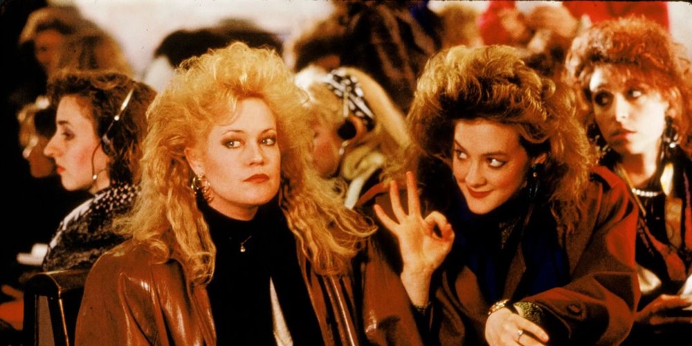 5. Joan Cusack's Blonde Hair in "Working Girl" is Still Iconic Today - wide 7