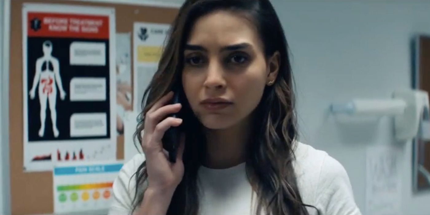 Melissa Barrera as Sam in a hospital break room in Scream 5 2022