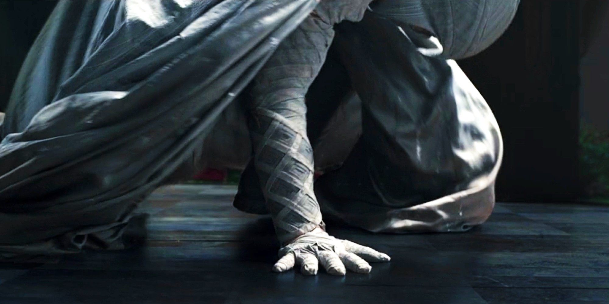 Oscar Isaac shows off full transformation in new Moon Knight trailer - Xfire