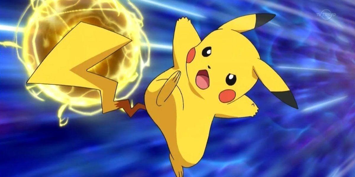 Pikachu uses thunderbolt move in Pokemon 