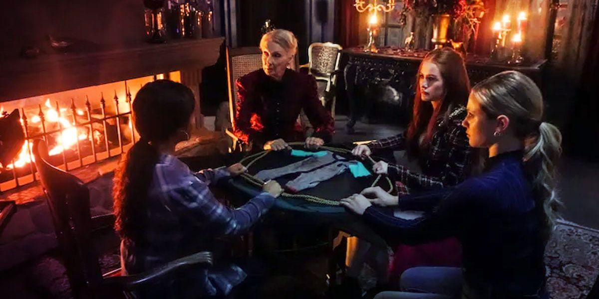 Toni, Cheryl, Rose, and Betty talk to La Llorona in Riverdale.