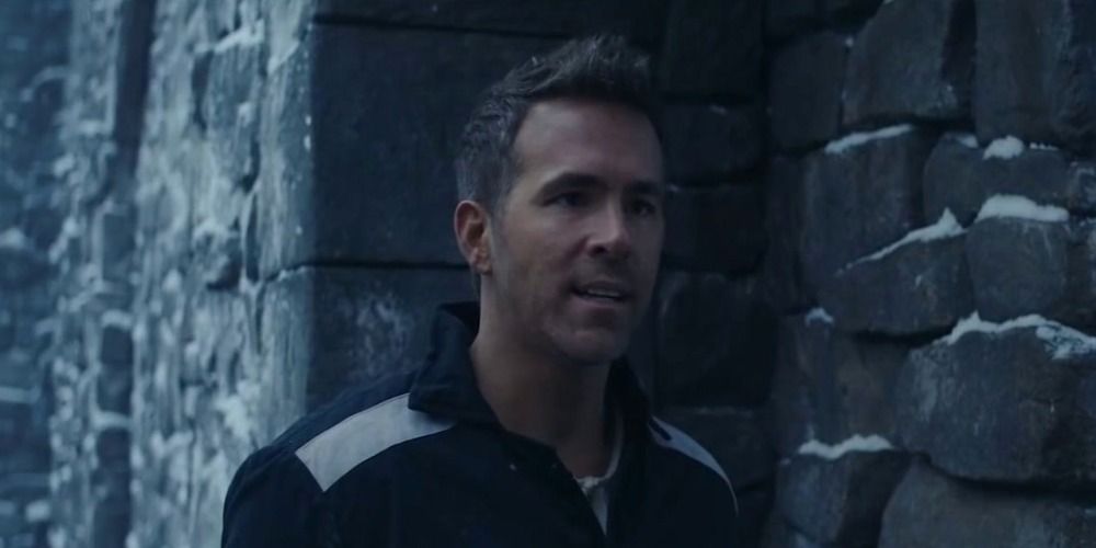 Ryan Reynolds as Nolan Booth in Red Notice