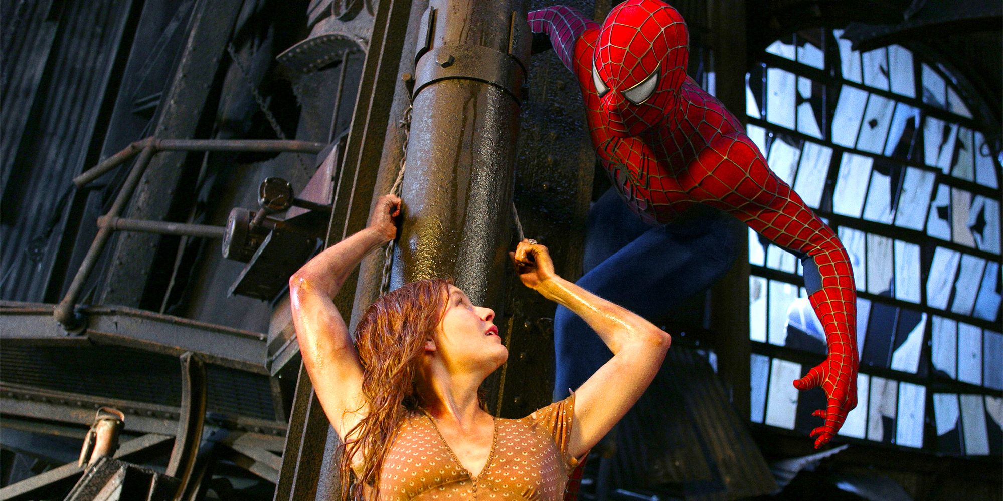 An image of Mary Jane talking to Spider-Man in Spider-Man 2