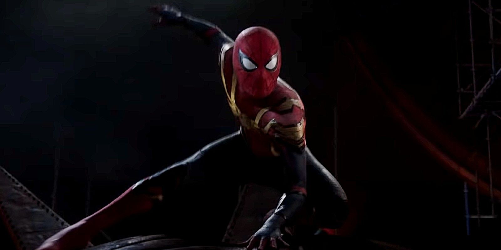 Spider-Man stands ready to fight in the integrated suit in Spider-Man: No Way Home