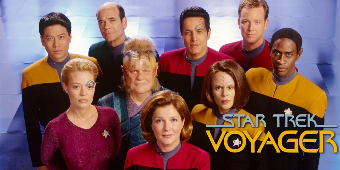 The cast of Star Trek Voyager