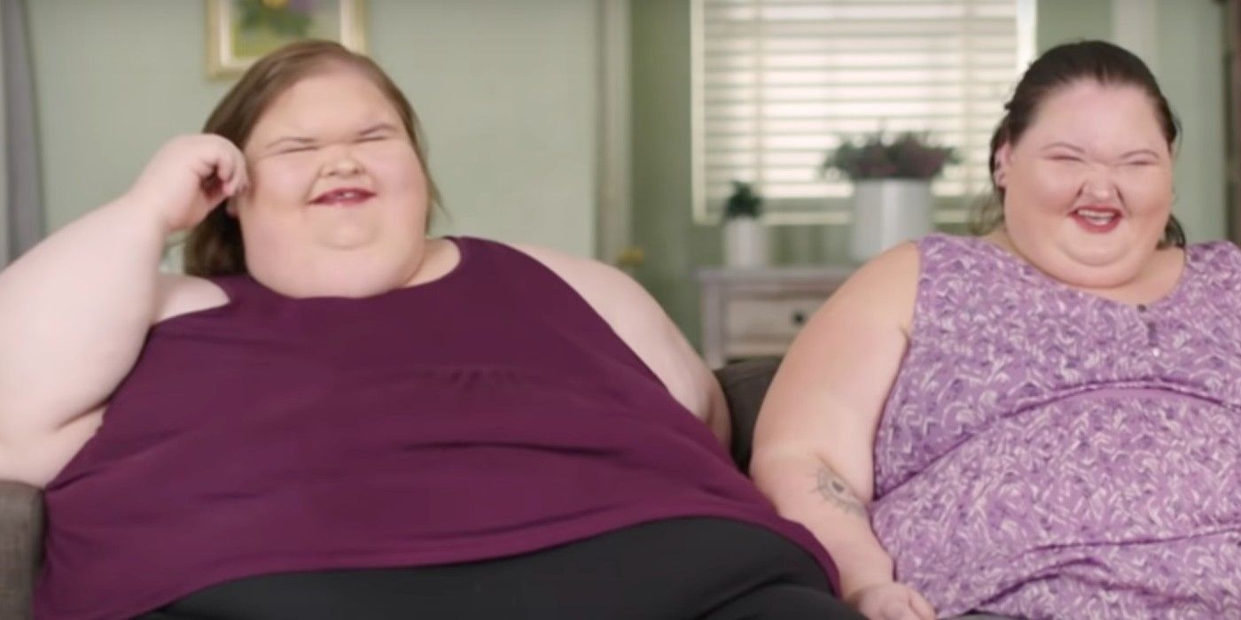 Tammy and Amy Slaton laughing in 1000-lb Sisters