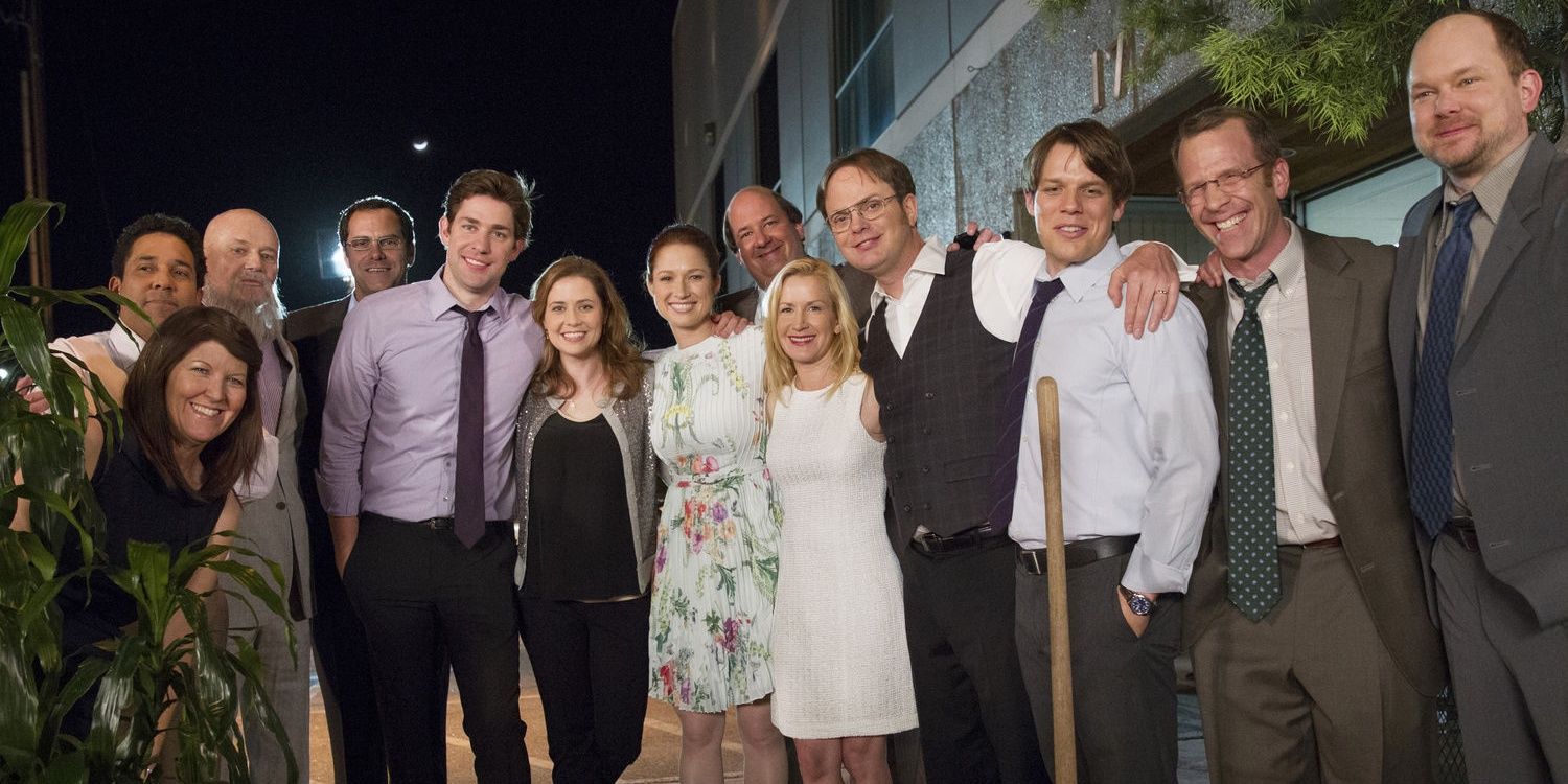 The Office cast members pose for photos in The Office Retrospective