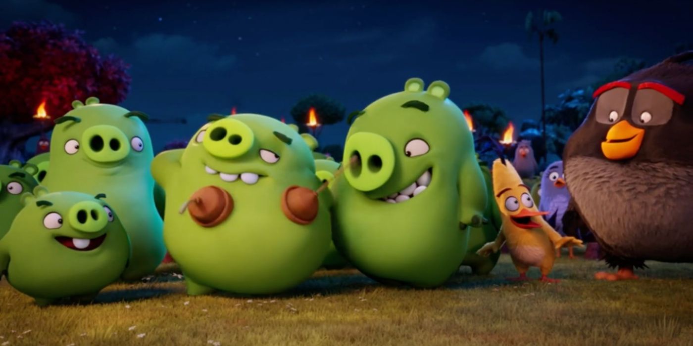 The pigs of Angry Birds wave around plungers