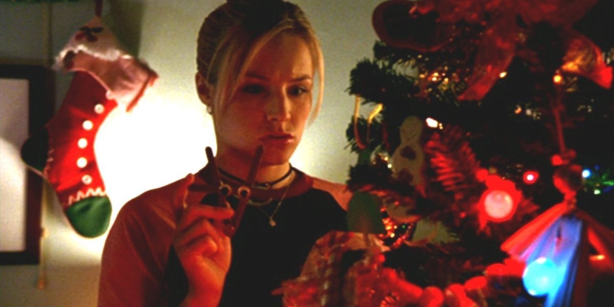 Veronica putting an ornament on the tree in Veronica Mars