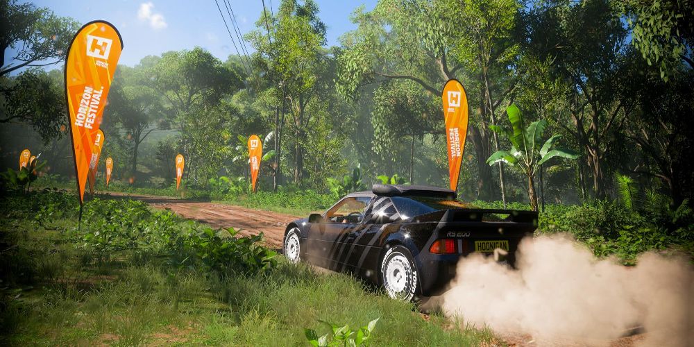 A Hoonigan Ford RS200 offroad in Forza Horizon 5