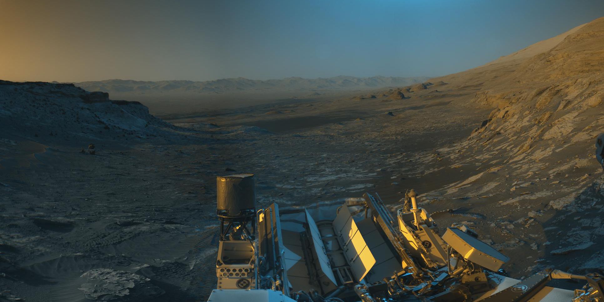 'Mars postcard' photo captured by Curiosity