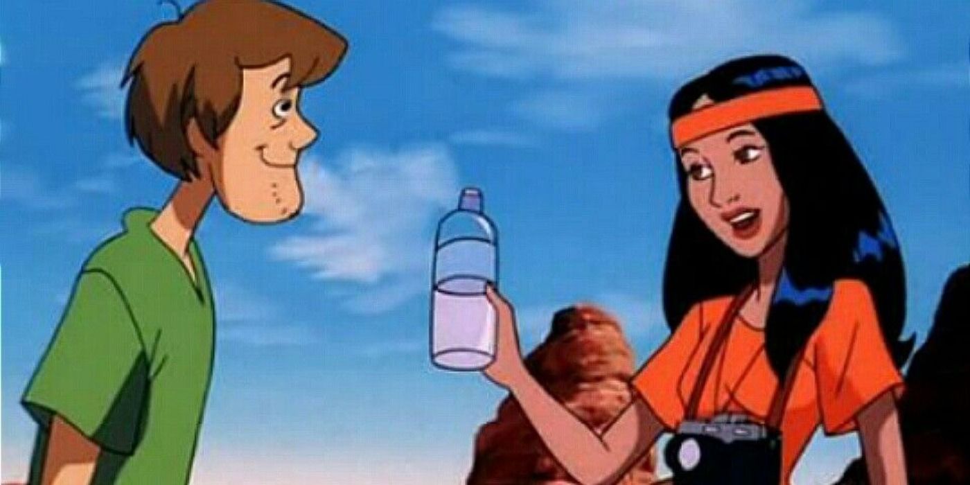 Crystal offering Shaggy some water in Scooby Doo and the alien invaders