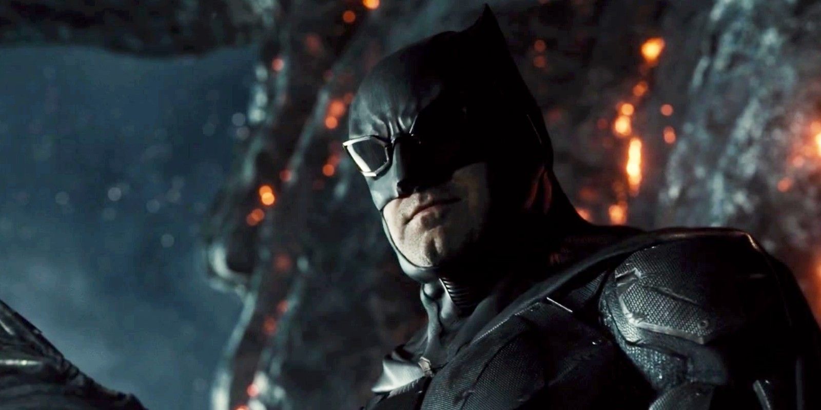 Matt Damon Helped Ben Affleck Decide To Exit DCEU Batman Role