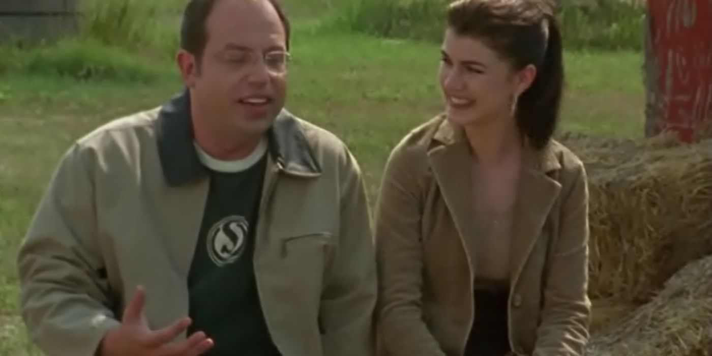 A man and a woman talking in Corner Gas