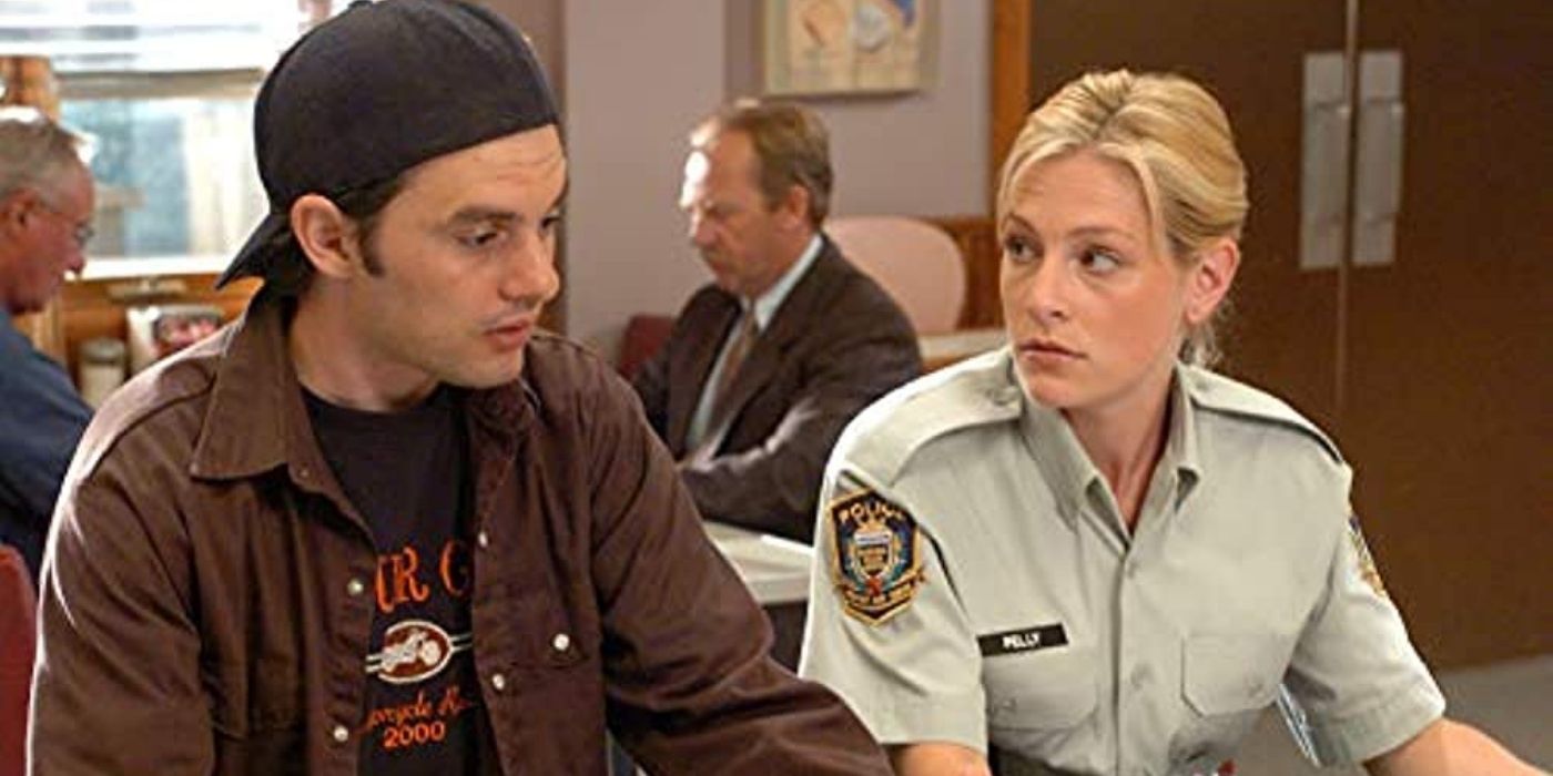 A young man and a police woman talking in a diner in Corner Gas