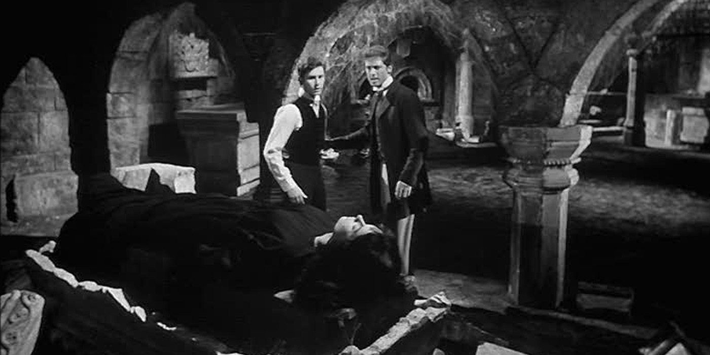 Two men find a crypt with an undead witch in Black Sunday