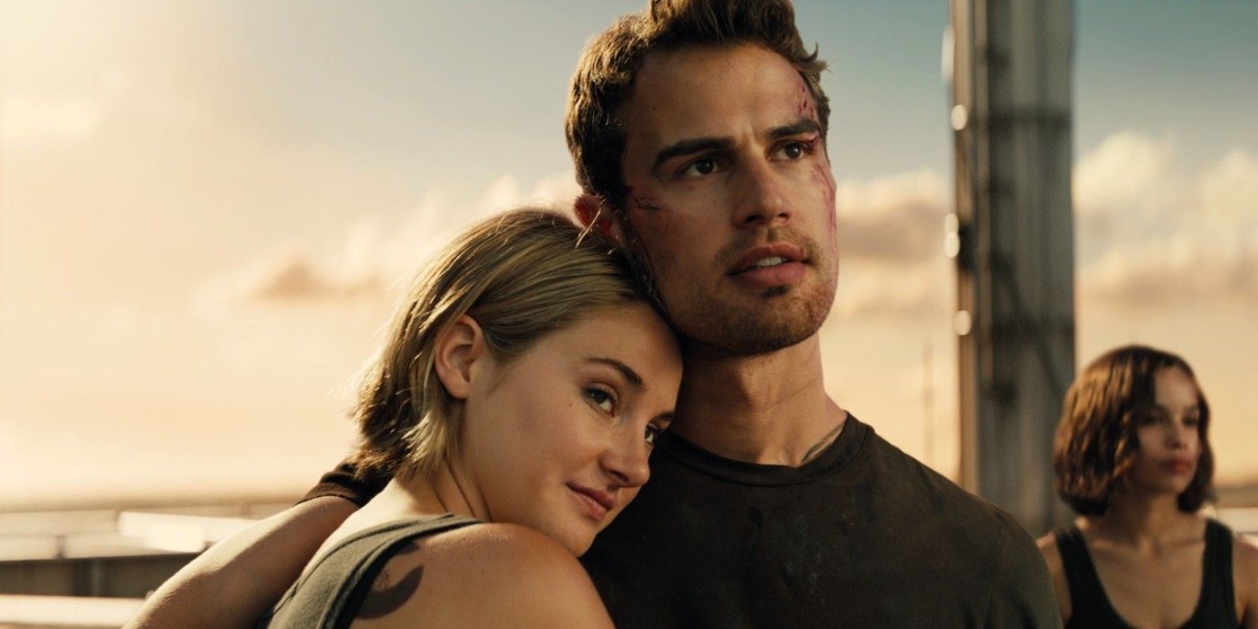 Tris and Tobias embrace at the end of Allegiant