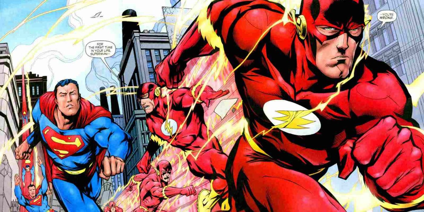 The Flash outpacing Superman in 2004's The Flash comic series