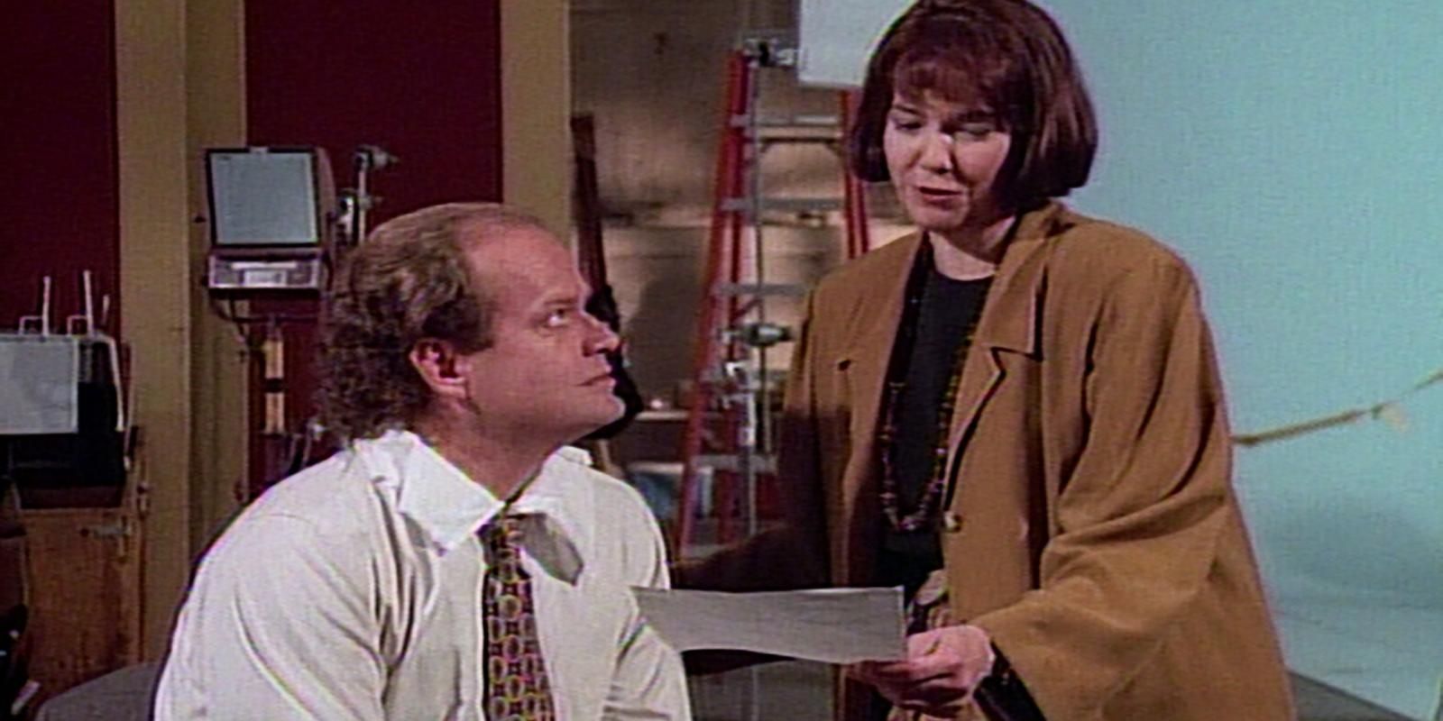 Frasier: 10 Things From Season 1 That Keep Getting Better Over Time