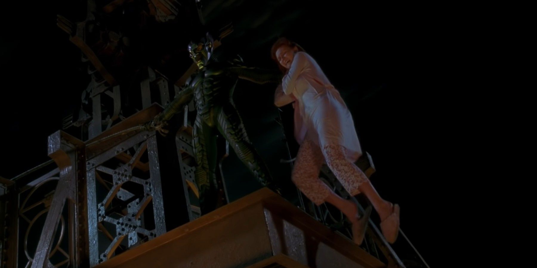 Green Goblin holding Mary Jane Watson and civilians as hostages in Spider-Man 2002