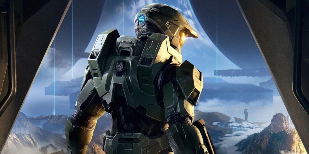 Master Chief stares down at the battlefield in Halo