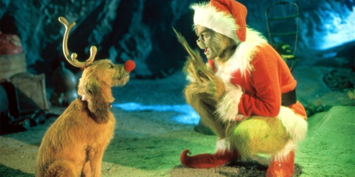 The Grinch in his Santa Suit talking to Max in How the Grinch Stole Christmas