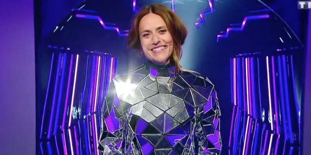 Itziar Ituno dressed in her costume and smiling on The Masked Singer