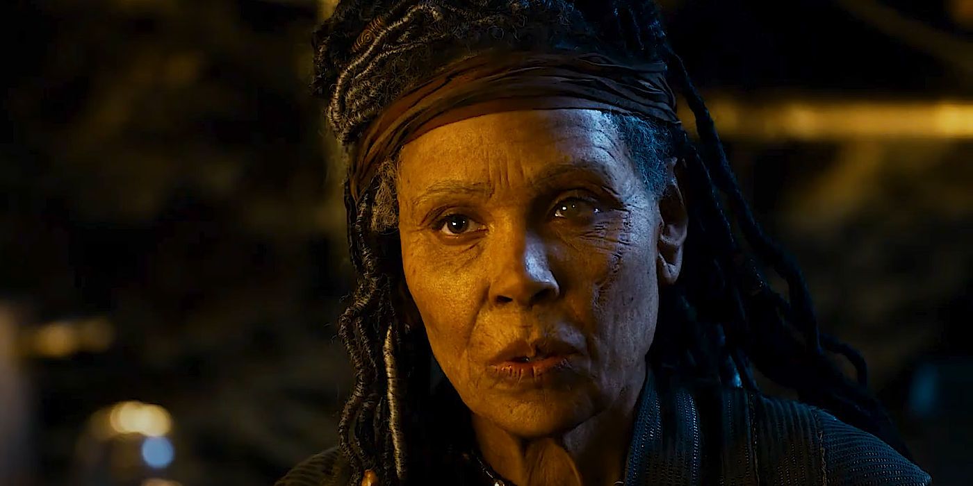 Jada Pinkett Smith as Niobe who looks decades older in The Matrix Resurrections