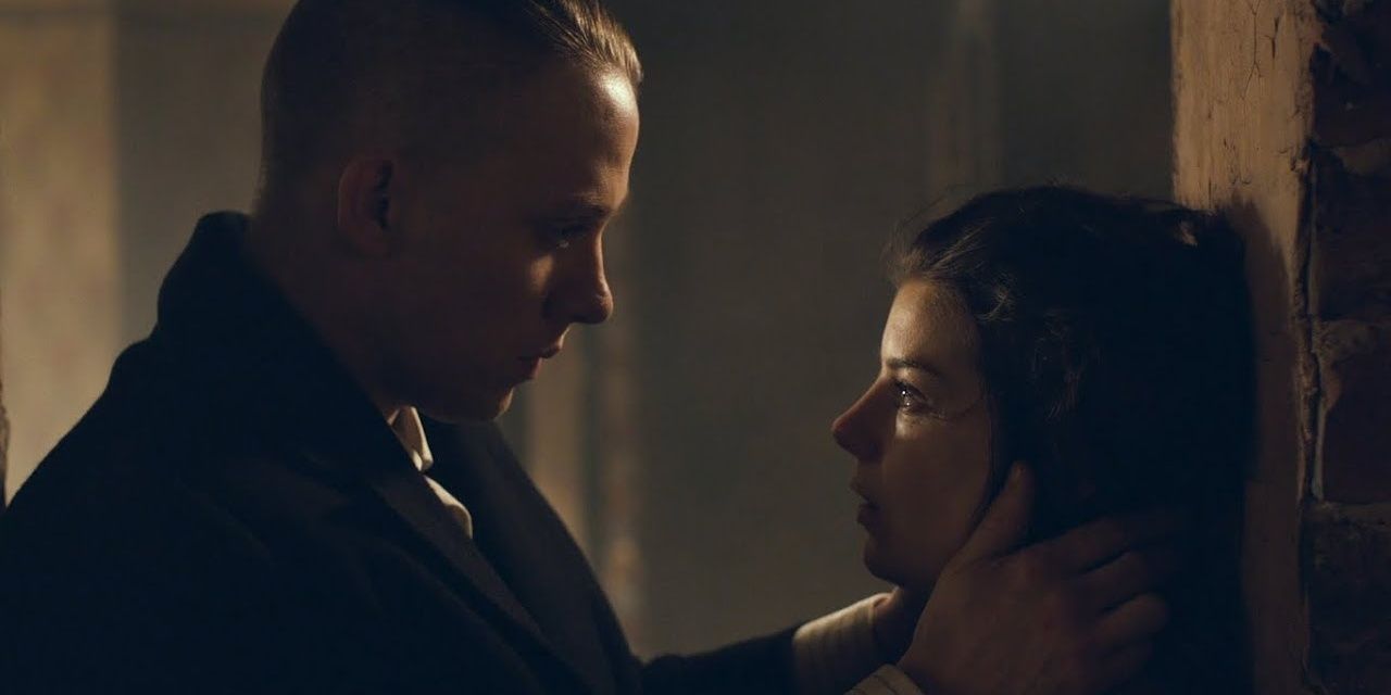 John promises Esme that they'll move to the countryside in Peaky Blinders