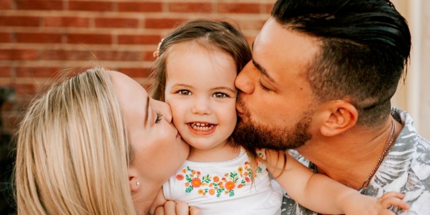 90 Day Fiance stars Libby Potthast and Andrei Castravet kissing daughter Eleanor