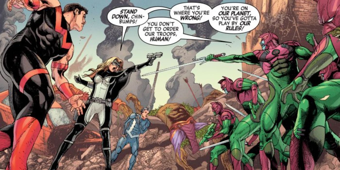 Mockingbird faces off against the Kree in Marvel Comics.