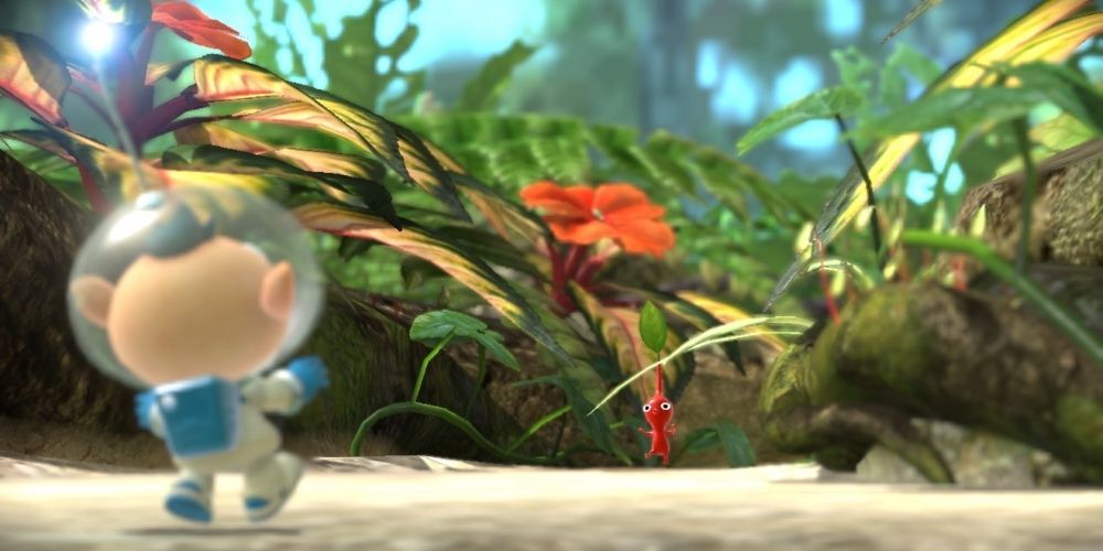 Alph encounters a Pikmin in the wild in Pikmin 3